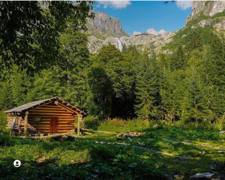Iason Guest House In Mazeri Mestia Exteriér fotografie