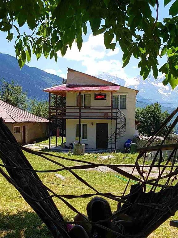 Iason Guest House In Mazeri Mestia Exteriér fotografie